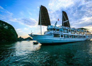ORIENTAL SAILS 2 DAYS 1 NIGHT & 3 DAYS 2 NIGHTS from 142 USD/person only